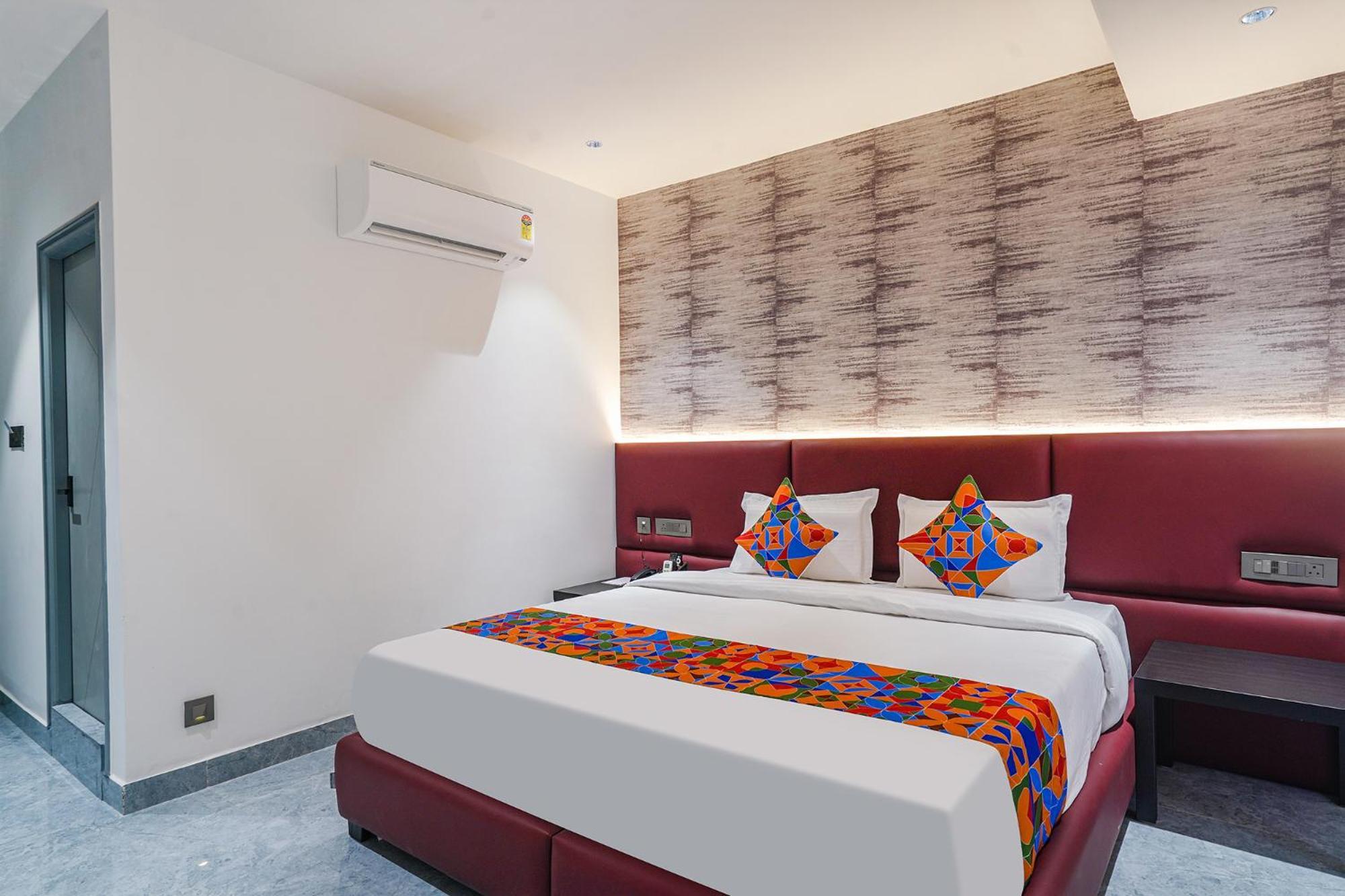 Fabhotel Prime Cloud 5 Studios Hajdarabad Zewnętrze zdjęcie